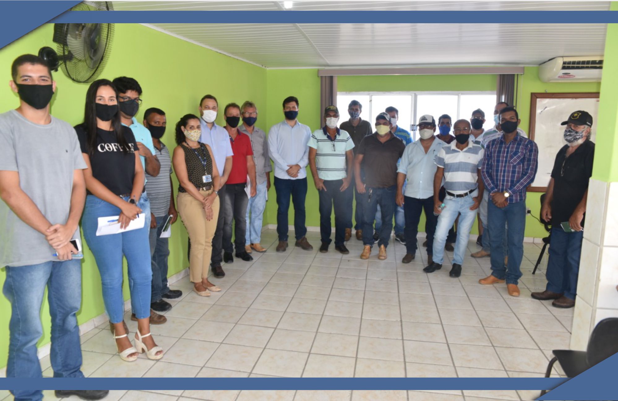 PREFEITURA E SEBRAE APRESENTAM PROJETO PARA PRODUTORES MELHORAREM REBANHO LEITEIRO