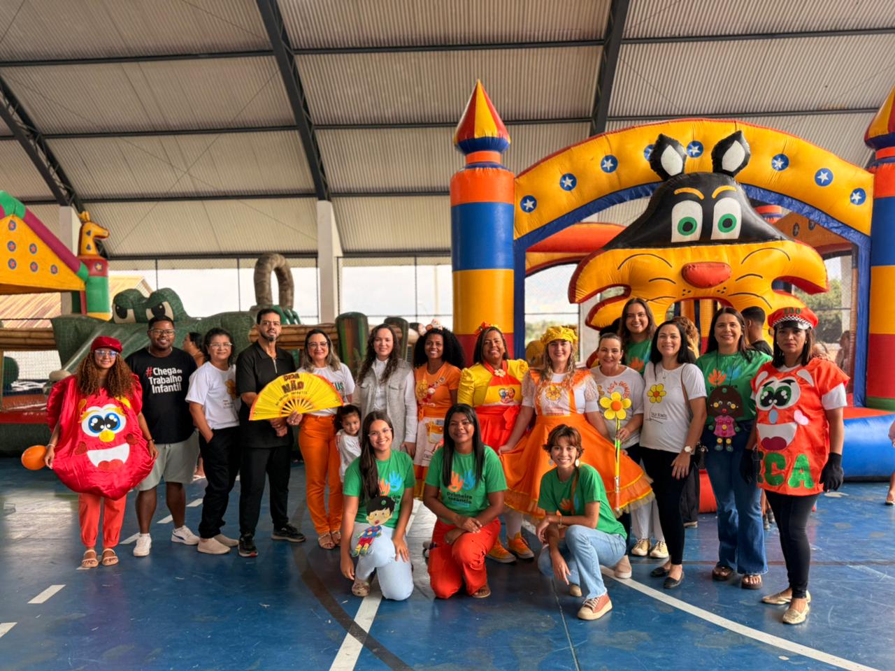 AÇÃO NA PRAÇA DA COHAB MOBILIZA COMUNIDADE NO COMBATE AO ABUSO E À EXPLORAÇÃO SEXUAL DE CRIANÇAS E ADOLESCENTES